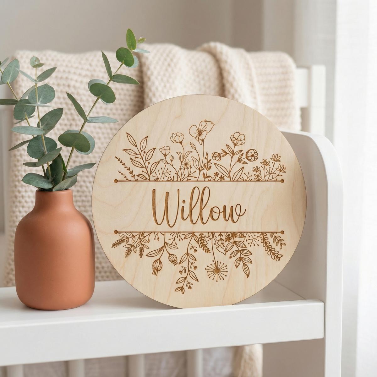 Personalized Floral Round Wood - Baby Nursery Decor 评论和价格